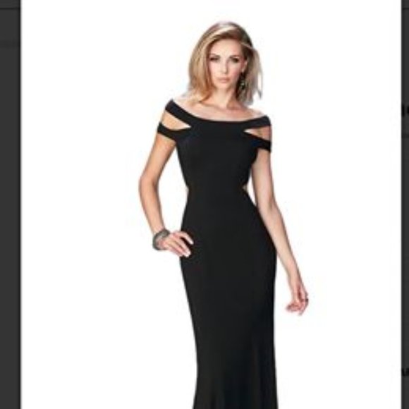 Black La Femme Dress - Picture 1 of 5
